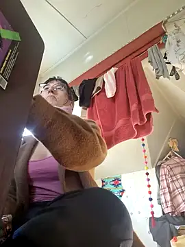 Afrania online show from 10/08/25, 02:04