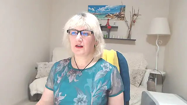 FleurMays online show from 03/12/25, 04:41