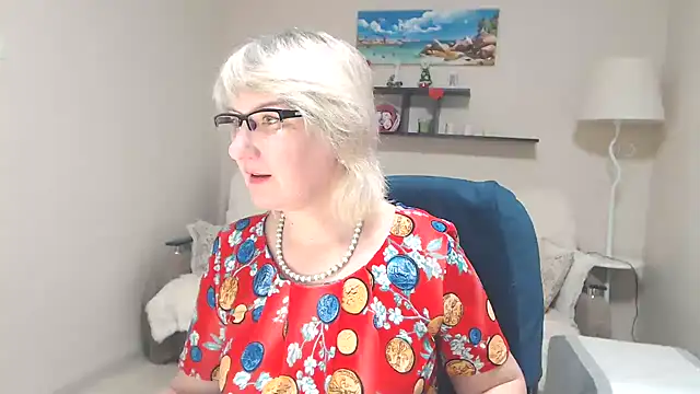 FleurMays online show from 03/21/25, 10:50