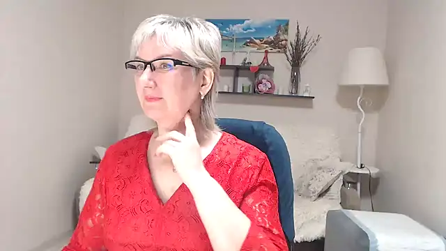 FleurMays online show from 04/04/26, 03:16