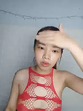 Snapshot of Baby2903 chatting on 03/12/25, 05:13 Baby2903 online show from 03/12/25, 05:13