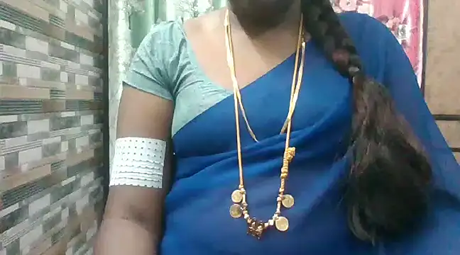 Snapshot of Hot_akshara chatting on 12/01/24, 07:47 Hot akshara online show from 12/01/24, 07:47