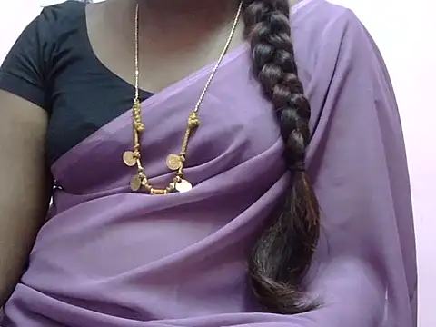 Hot akshara online show from 12/21/25, 10:55