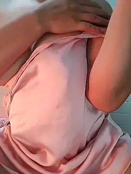 Leva laddy online show from 03/09/25, 10:52