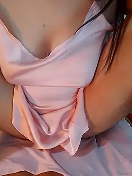 Leva laddy online show from 03/13/25, 01:32