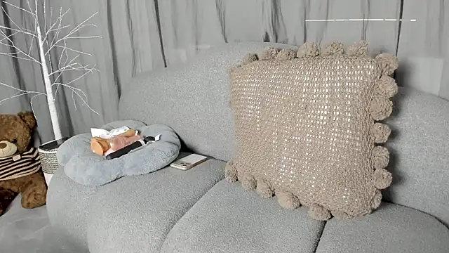 Chinhh9-9 online show from 02/25/26, 05:50