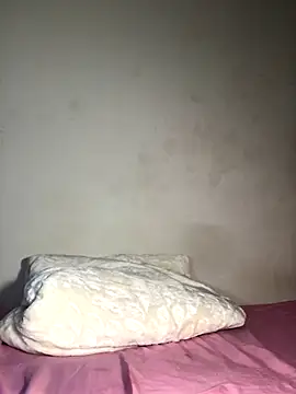 Snapshot of SexyAngeliqua chatting on 09/10/25, 07:03 SexyAngeliqua online show from 09/10/25, 07:03