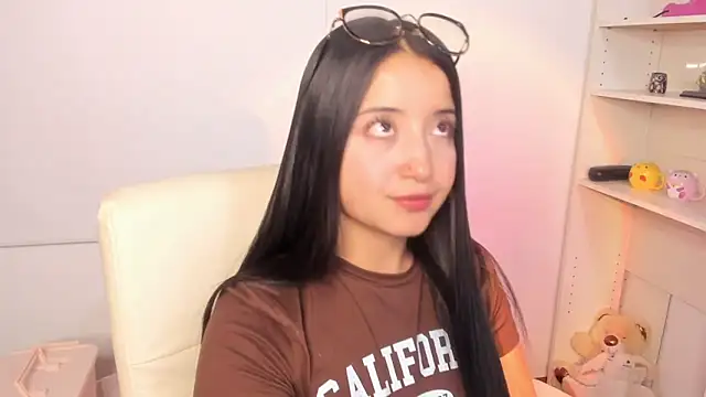 Ali itcaduu online show from 03/18/25, 03:42