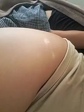 MakeMeCumAhh online show from 10/17/25, 11:46