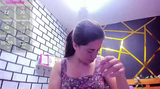 Snapshot of kathina_giraldo chatting on 12/04/24, 12:36 kathina giraldo online show from 12/04/24, 12:36