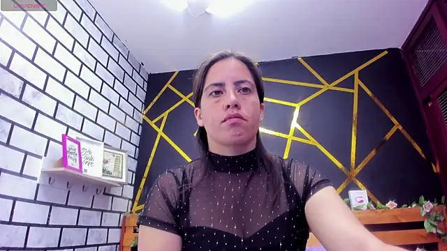 Snapshot of kathina_giraldo chatting on 01/13/25, 12:35 kathina giraldo online show from 01/13/25, 12:35