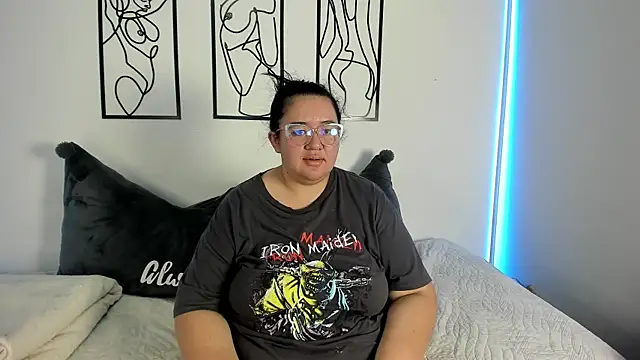 Snapshot of RubyPirsso18 chatting on 12/20/25, 07:10 RubyPirsso18 online show from 12/20/25, 07:10