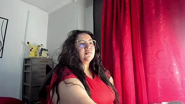 Snapshot of RubyPirsso18 chatting on 02/07/26, 07:28 RubyPirsso18 online show from 02/07/26, 07:28