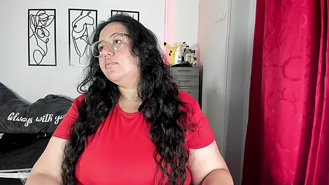 Snapshot of RubyPirsso18 chatting on 02/13/26, 06:59 RubyPirsso18 online show from 02/13/26, 06:59