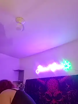 Sarah-Stoner online show from 07/02/26, 01:05