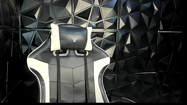 HelueHorny13 online show from 10/01/25, 05:35