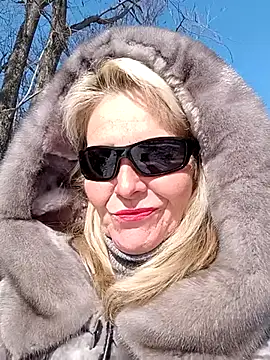 Snapshot of CassandraSandra44 chatting on 02/21/25, 10:28 CassandraSandra44 online show from 02/21/25, 10:28