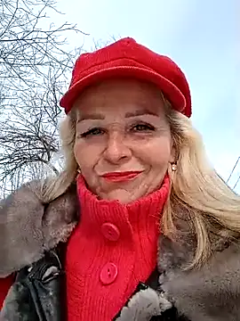 Snapshot of CassandraSandra44 chatting on 02/26/25, 09:42 CassandraSandra44 online show from 02/26/25, 09:42