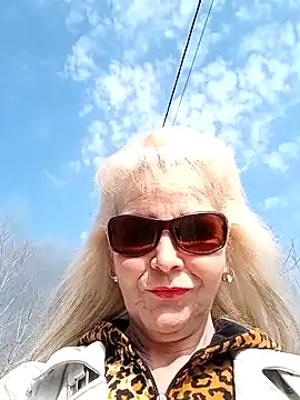 Snapshot of CassandraSandra44 chatting on 03/22/25, 09:56 CassandraSandra44 online show from 03/22/25, 09:56