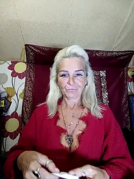 Snapshot of CassandraSandra44 chatting on 10/03/25, 05:54 CassandraSandra44 online show from 10/03/25, 05:54