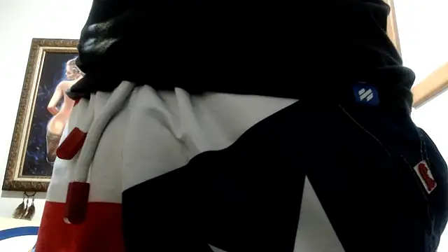 nicolay 74 online show from 10/14/25, 10:21