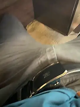 Snapshot of Dicktator16 chatting on 01/07/26, 01:46 Dicktator16 online show from 01/07/26, 01:46