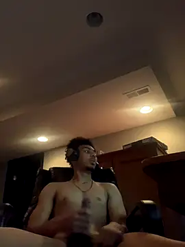 ZADDY48 online show from 11/08/25, 07:41