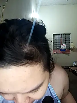 Thomgdee online show from 11/14/25, 01:26