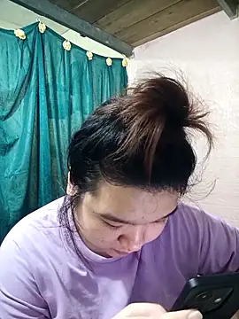 Thomgdee online show from 04/15/26, 07:59