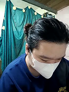 Thomgdee online show from 04/22/26, 08:17