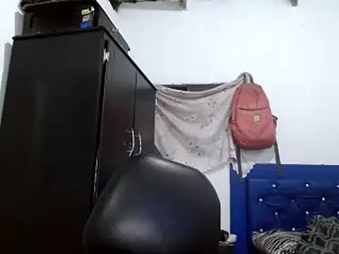 miriam775 online show from 12/03/24, 11:11