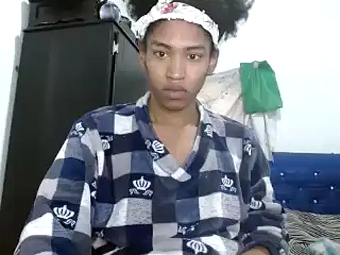 miriam775 online show from 12/10/24, 12:49