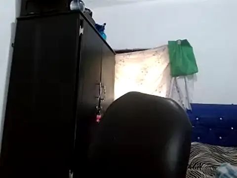 miriam775 online show from 12/10/24, 03:55