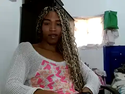 miriam775 online show from 12/31/24, 03:31