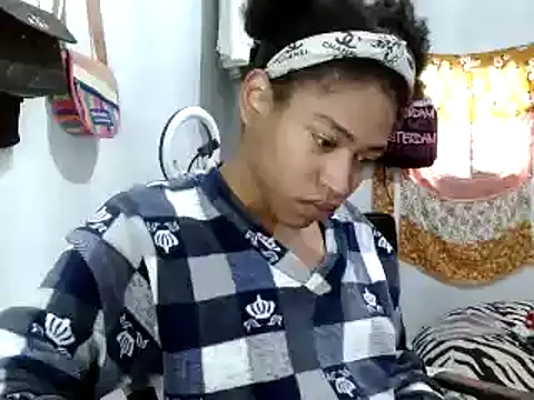 miriam775 online show from 03/20/25, 02:21