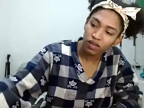 miriam775 online show from 09/09/25, 03:28