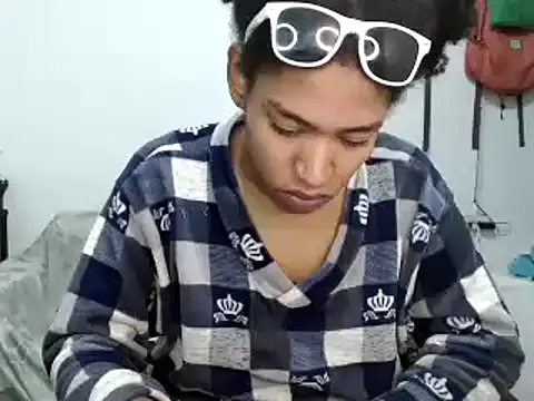 miriam775 online show from 09/10/25, 10:48