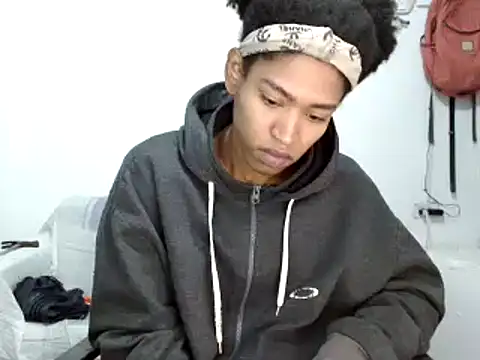 miriam775 online show from 10/07/25, 11:40