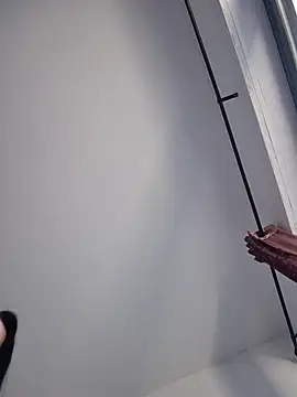 Jujuicy 97 online show from 04/22/26, 05:03