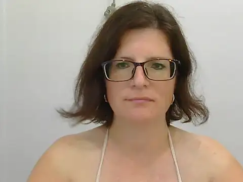 Snapshot of CrimsonMistress chatting on 02/09/25, 03:11 CrimsonMistress online show from 02/09/25, 03:11