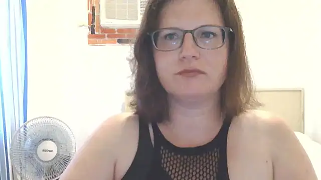 CrimsonMistress online show from 03/31/26, 10:32