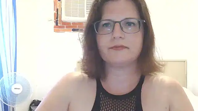 CrimsonMistress online show from 04/06/26, 10:44