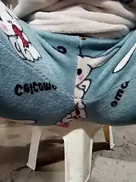 JasminePham online show from 01/15/25, 06:54