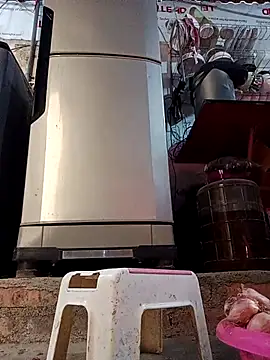 JasminePham online show from 03/07/25, 07:30