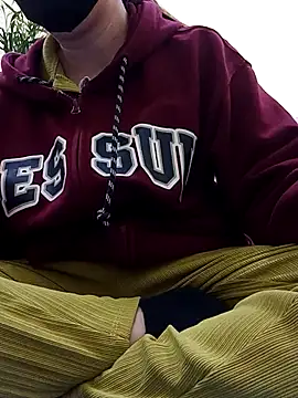 JasminePham online show from 03/17/25, 01:35