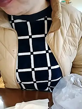 JasminePham online show from 11/25/25, 01:27