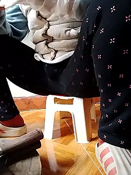 JasminePham online show from 01/06/26, 02:37