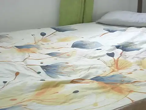 Andres J4 online show from 04/04/26, 01:19