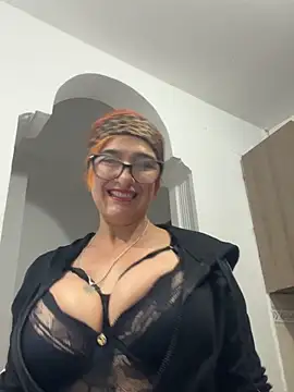 anastasia and jordan online show from 04/24/26, 07:22