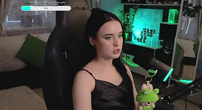 KiraLiLime online show from 09/26/25, 02:43